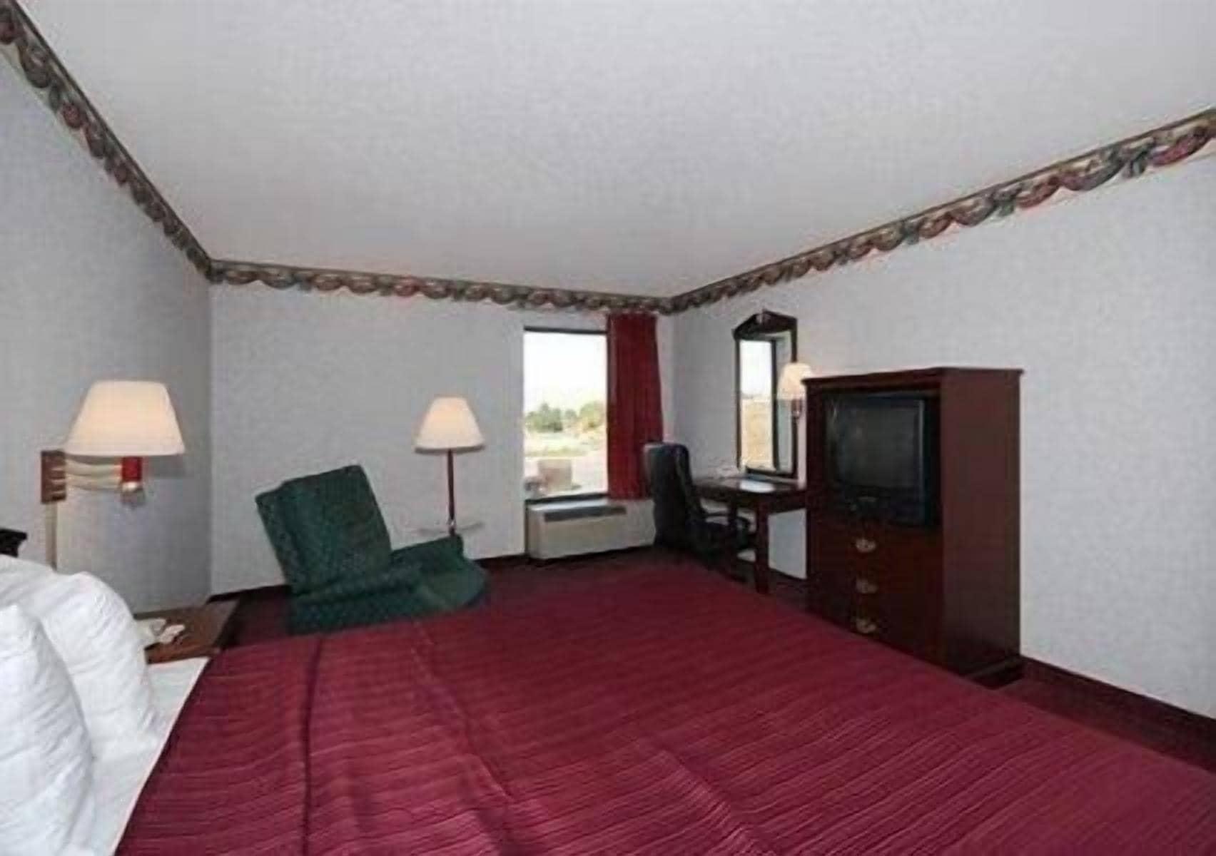 Hotel Quality & West - Hilliard 2*