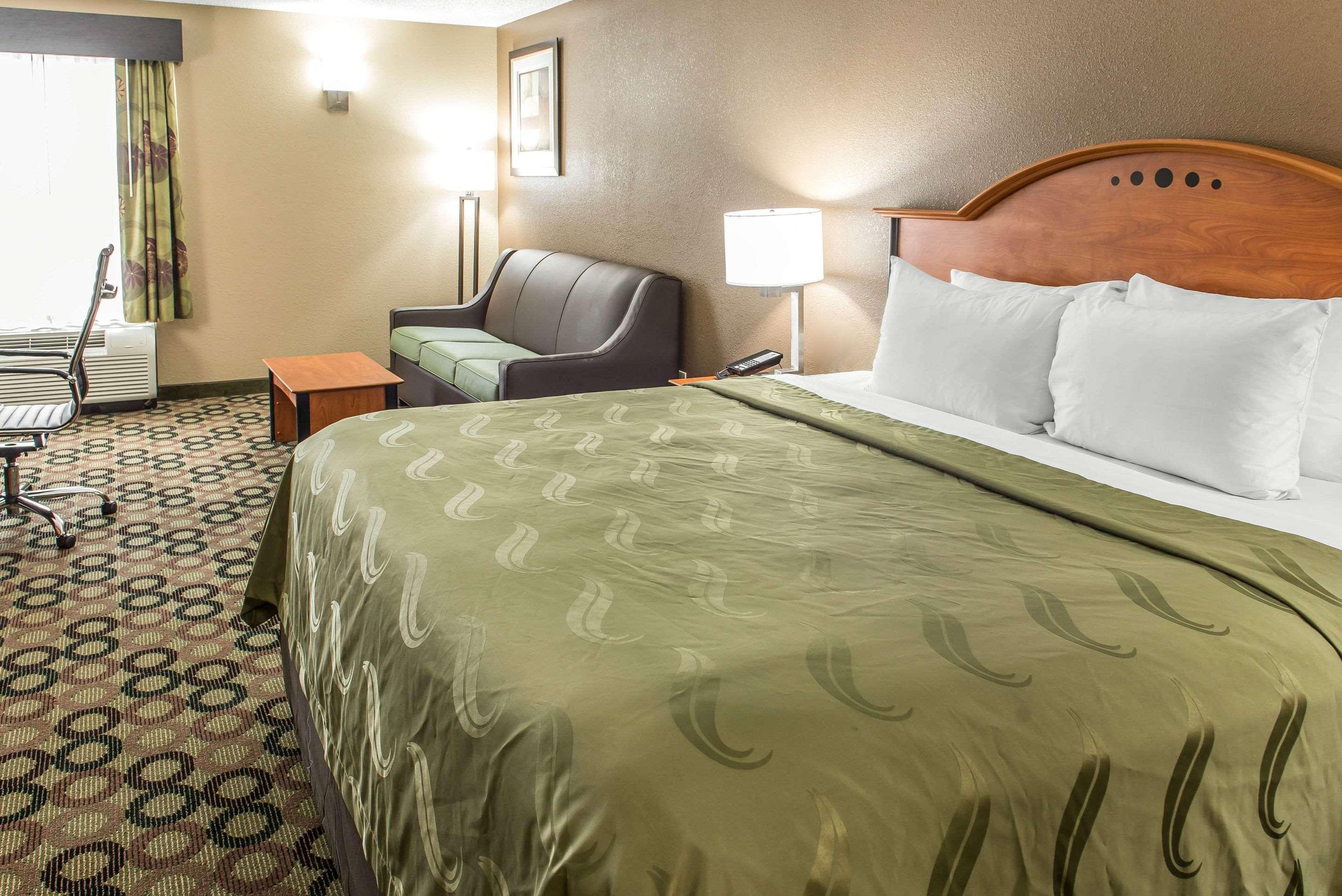 Hotel Quality & West - Hilliard 2*