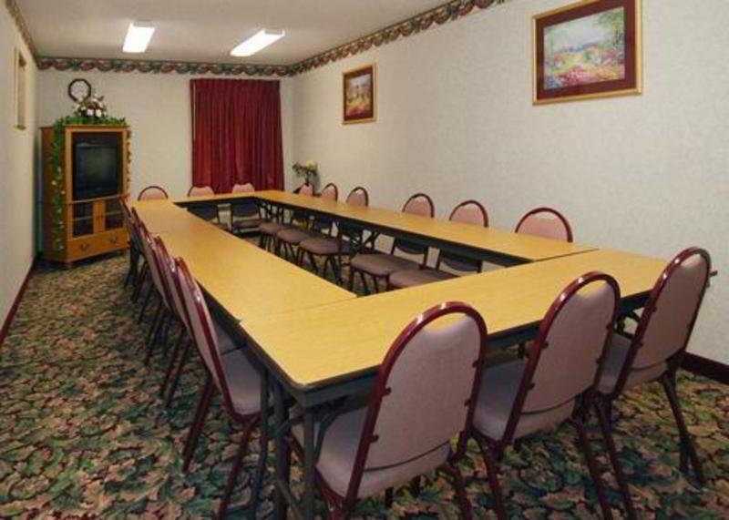 Quality & West - Hilliard Hotel Columbus
